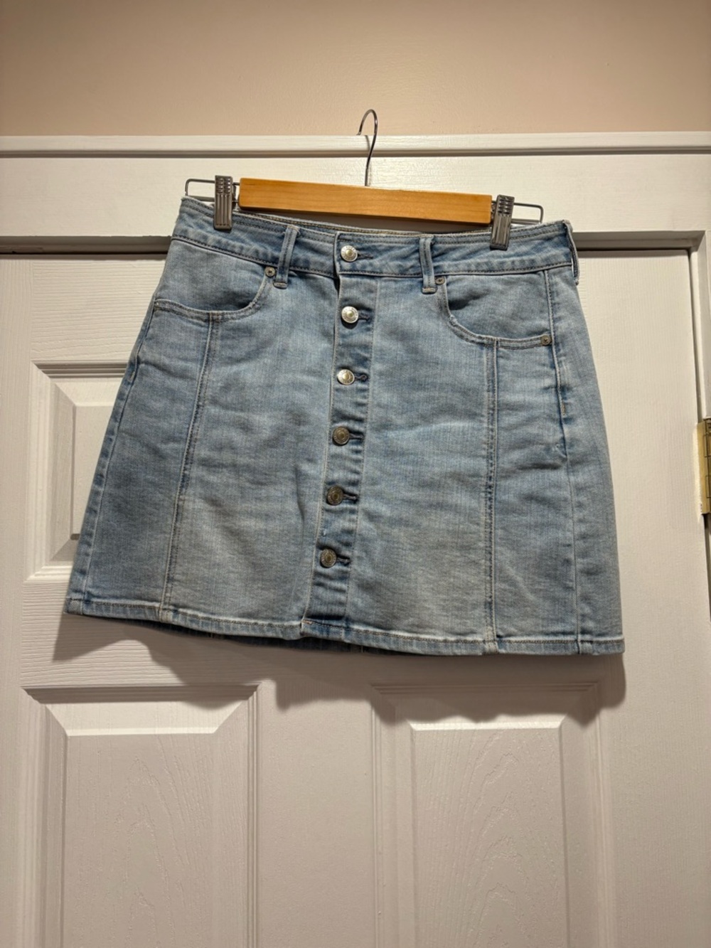 American Eagle Outfitters Light Wash Denim Button Mini Skirt